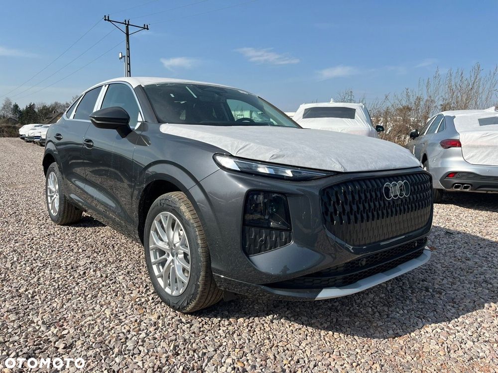 Audi Q3 Sportback - 8