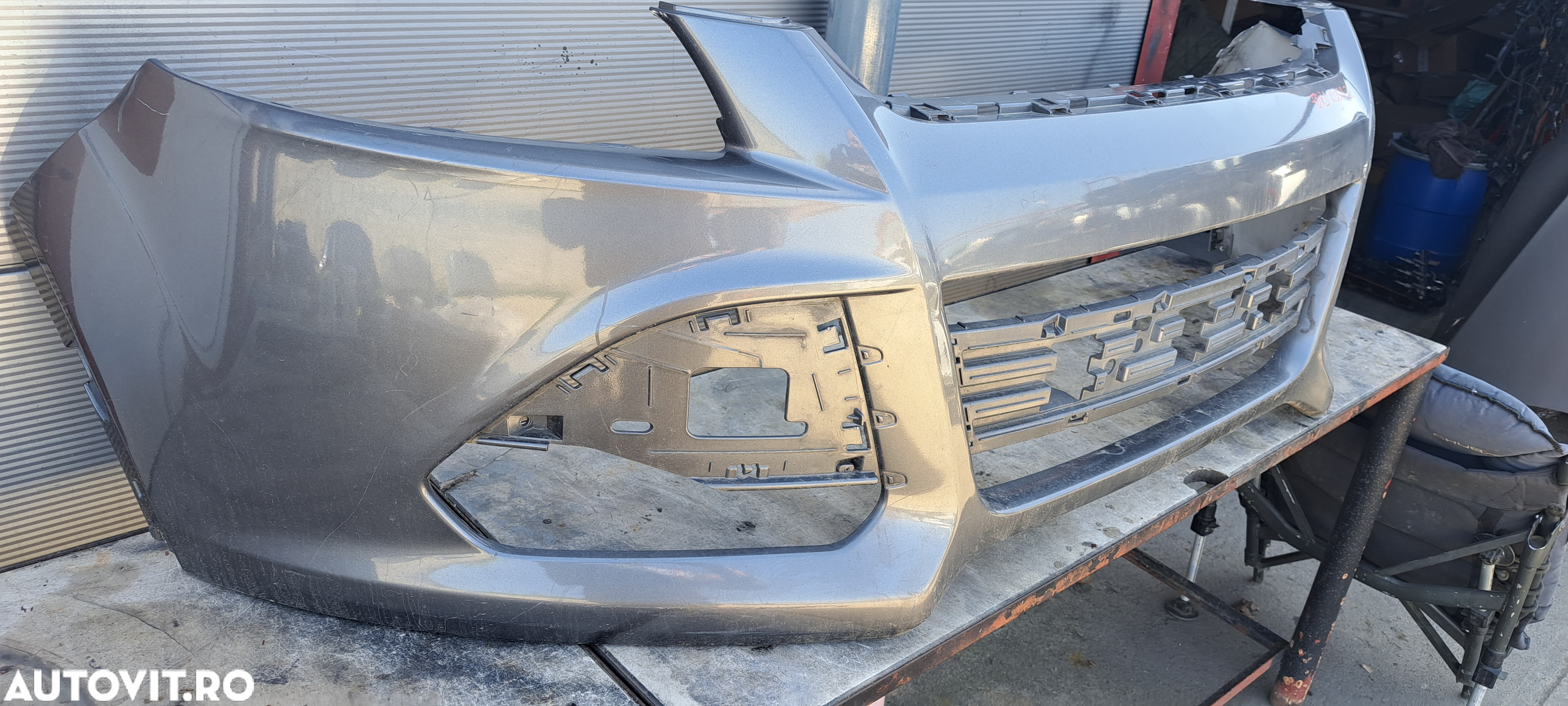Bara fata Ford Kuga 2 - 3