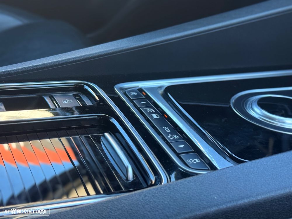 Jaguar F-Pace 2.0 i4D Prestige AWD Aut. - 10
