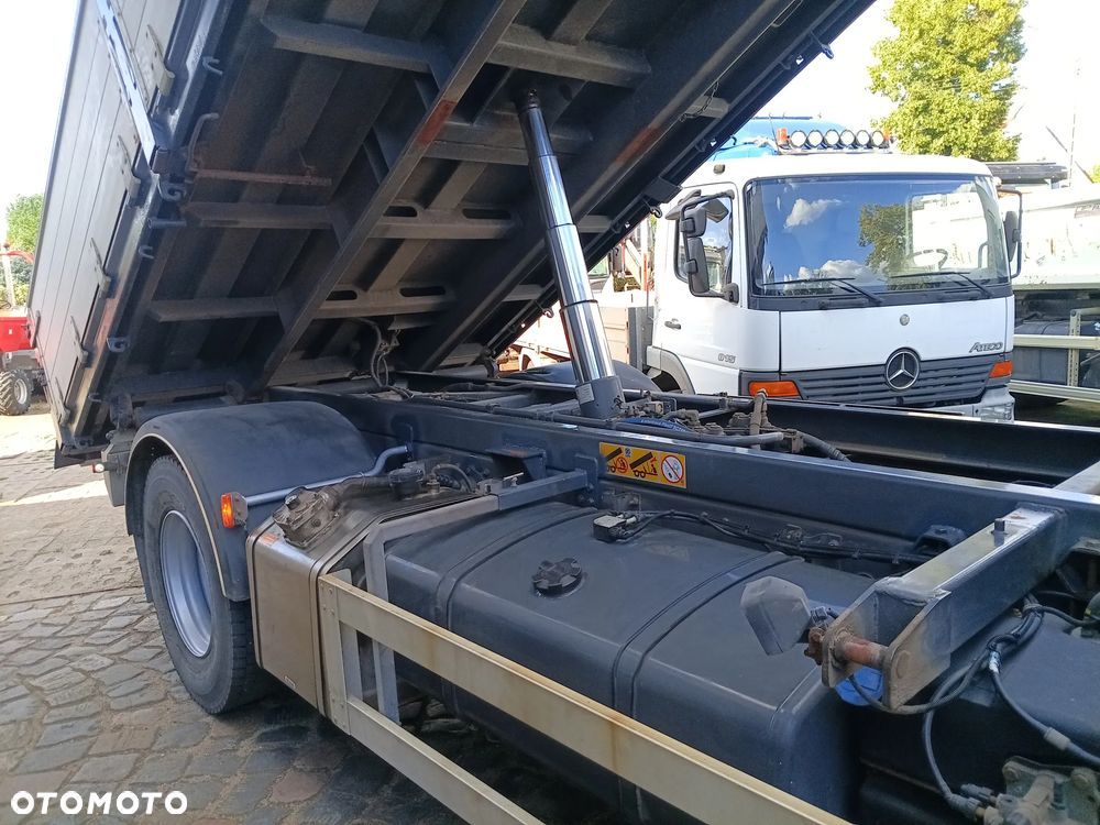 Volvo FL 260 - 8