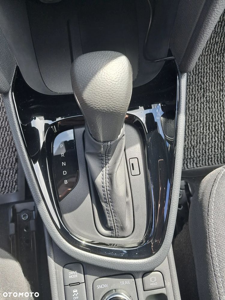 Toyota Yaris Cross - 15