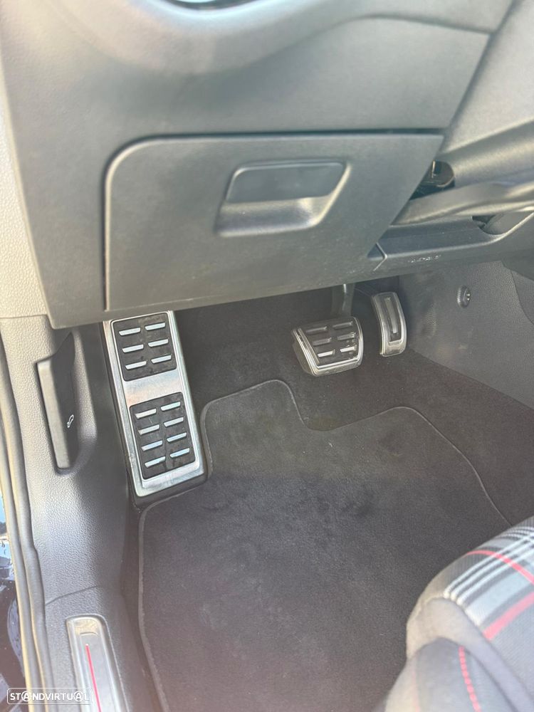 VW Golf 2.0 TSI GTI DSG Performance - 5