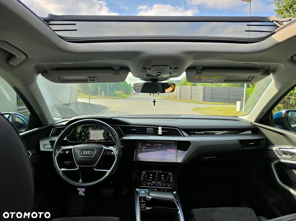 Audi e-tron 50 Quattro Advanced - 17