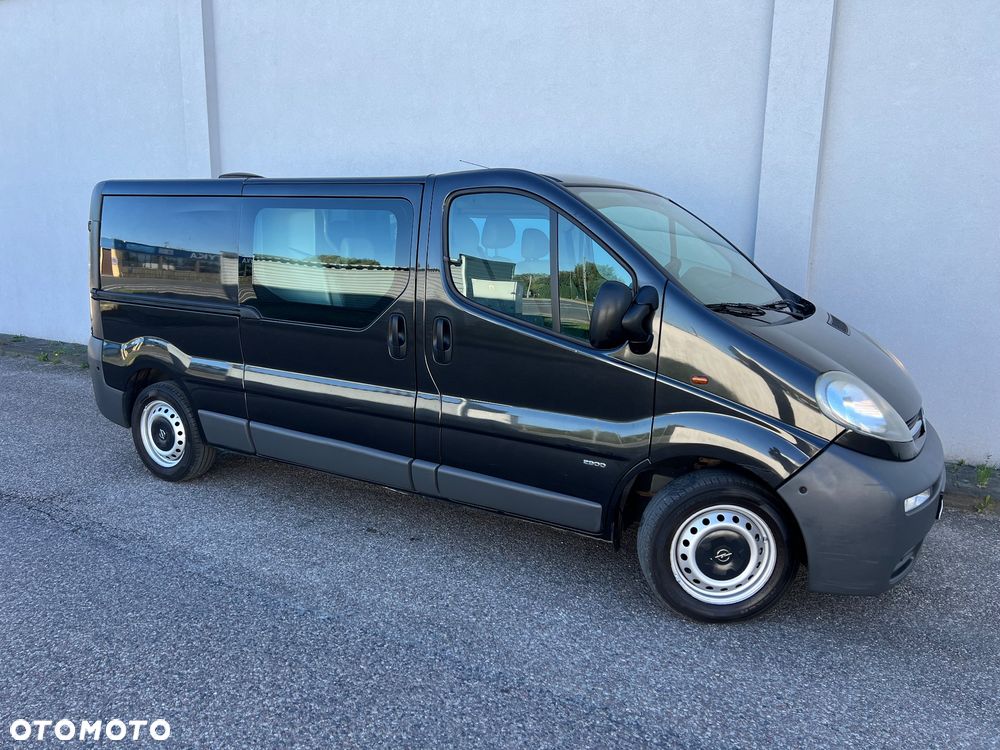 Opel Vivaro LONG - 11