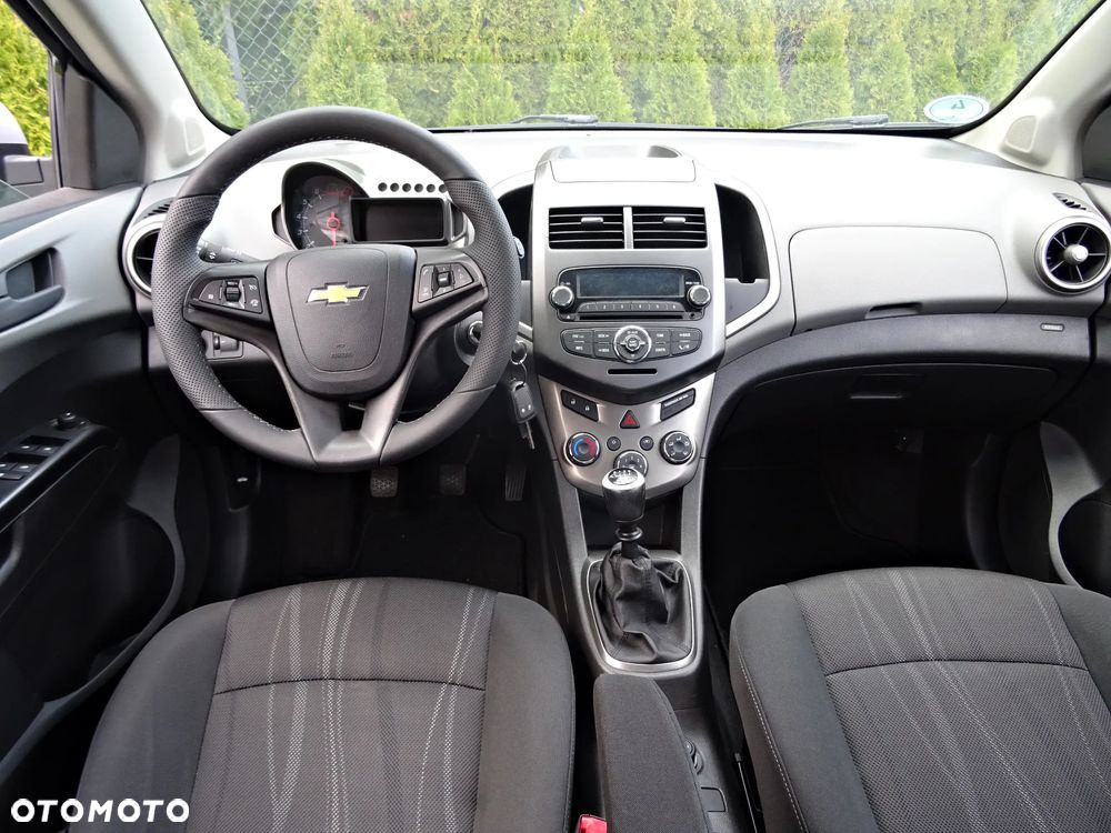 Chevrolet Aveo - 19