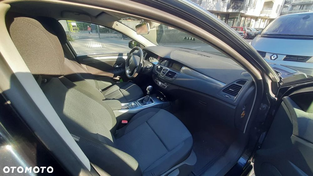 Renault Laguna 2.0 DCi Authentique - 9