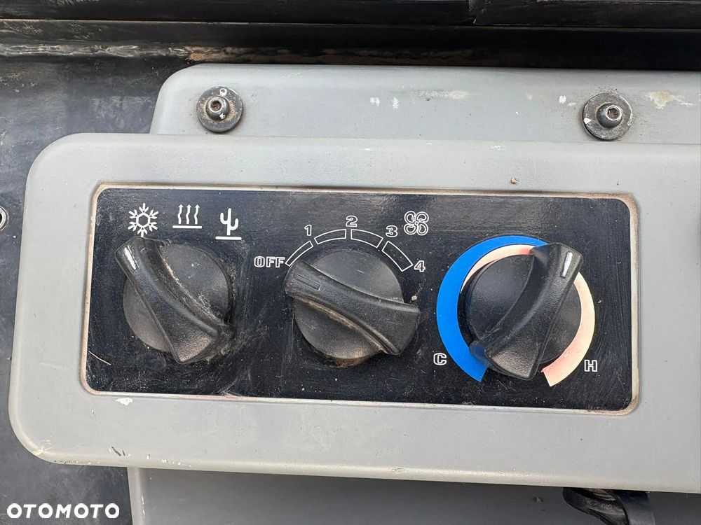 Komatsu D51PX-24 - 14