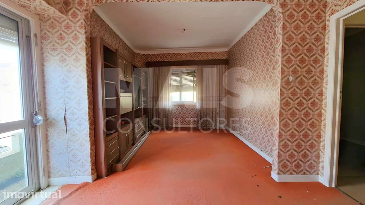 Prédio no Centro Histórico de Peniche com Elevado Potencial de Inve... - Grande imagem: 4/25