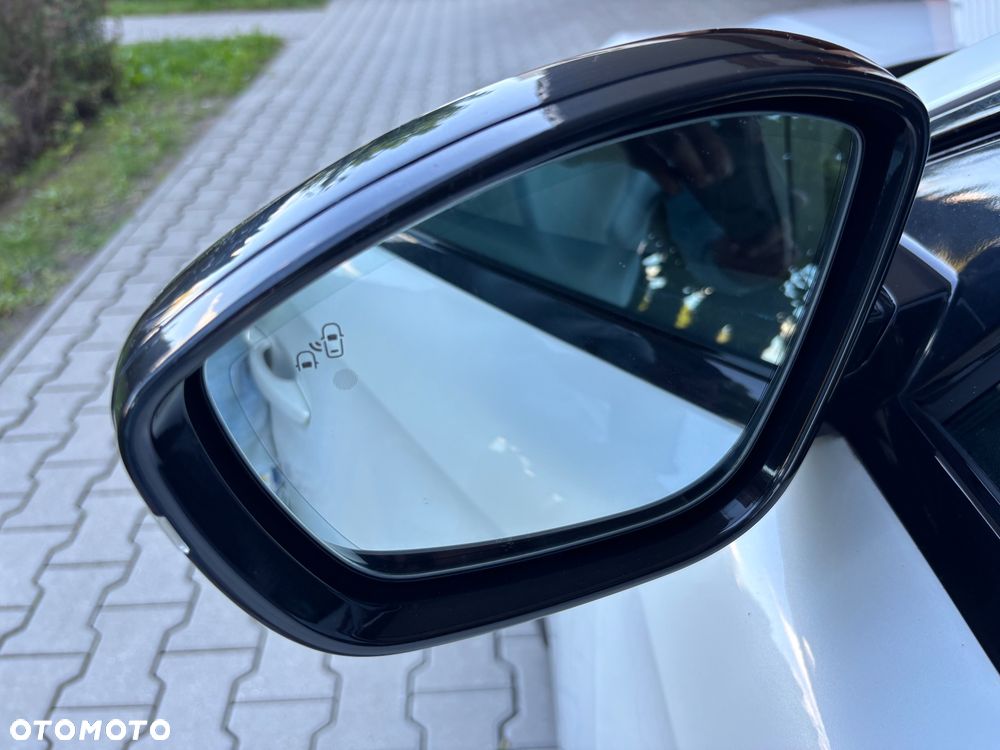 Peugeot 508 225 e-EAT8 GT - 29