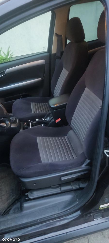 Fiat Croma 1.9 JTD Dynamic - 12