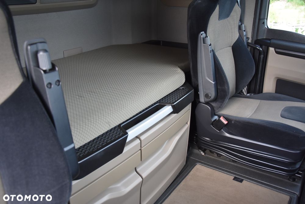 MAN TGX 18.510 XXL STANDARD RETARDER FULL OPCJA SERWIS ASO 100 % KLIMA POSTOJOWA LAKIER METALIK! JAK NOWY! SALON POLSKA  / JEDYNY TAKI ! - 39