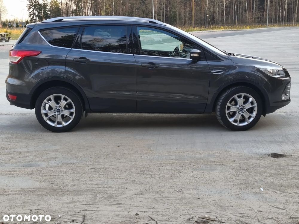 Ford Kuga 2.0 TDCi FWD Titanium - 1