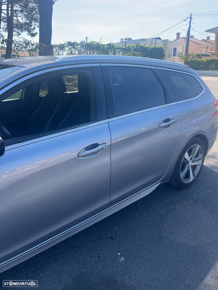 Peugeot 308 SW ver-puretech-130-eat6-stop-start-gt--line-edition - 3