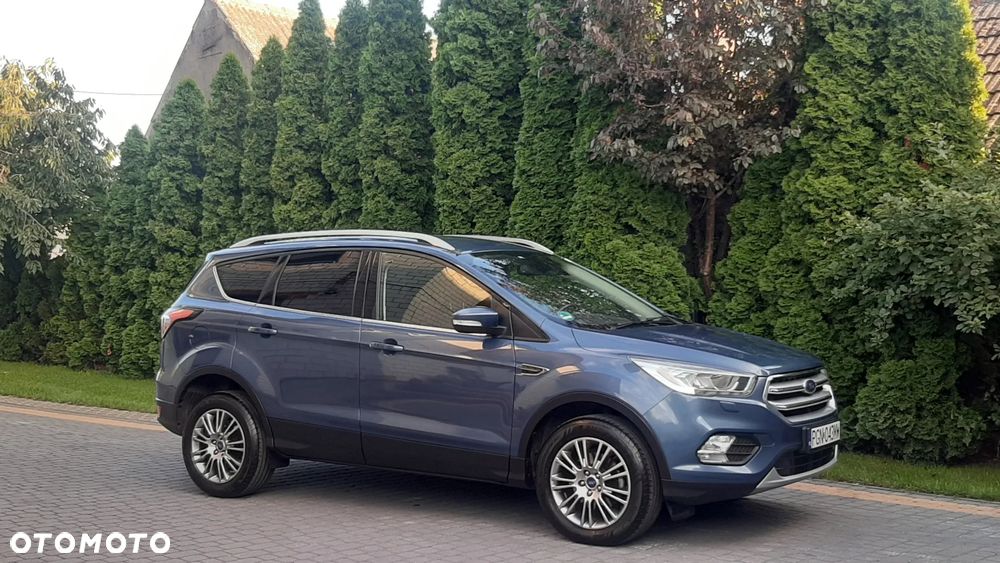 Ford Kuga 1.5 EcoBoost FWD Titanium - 3