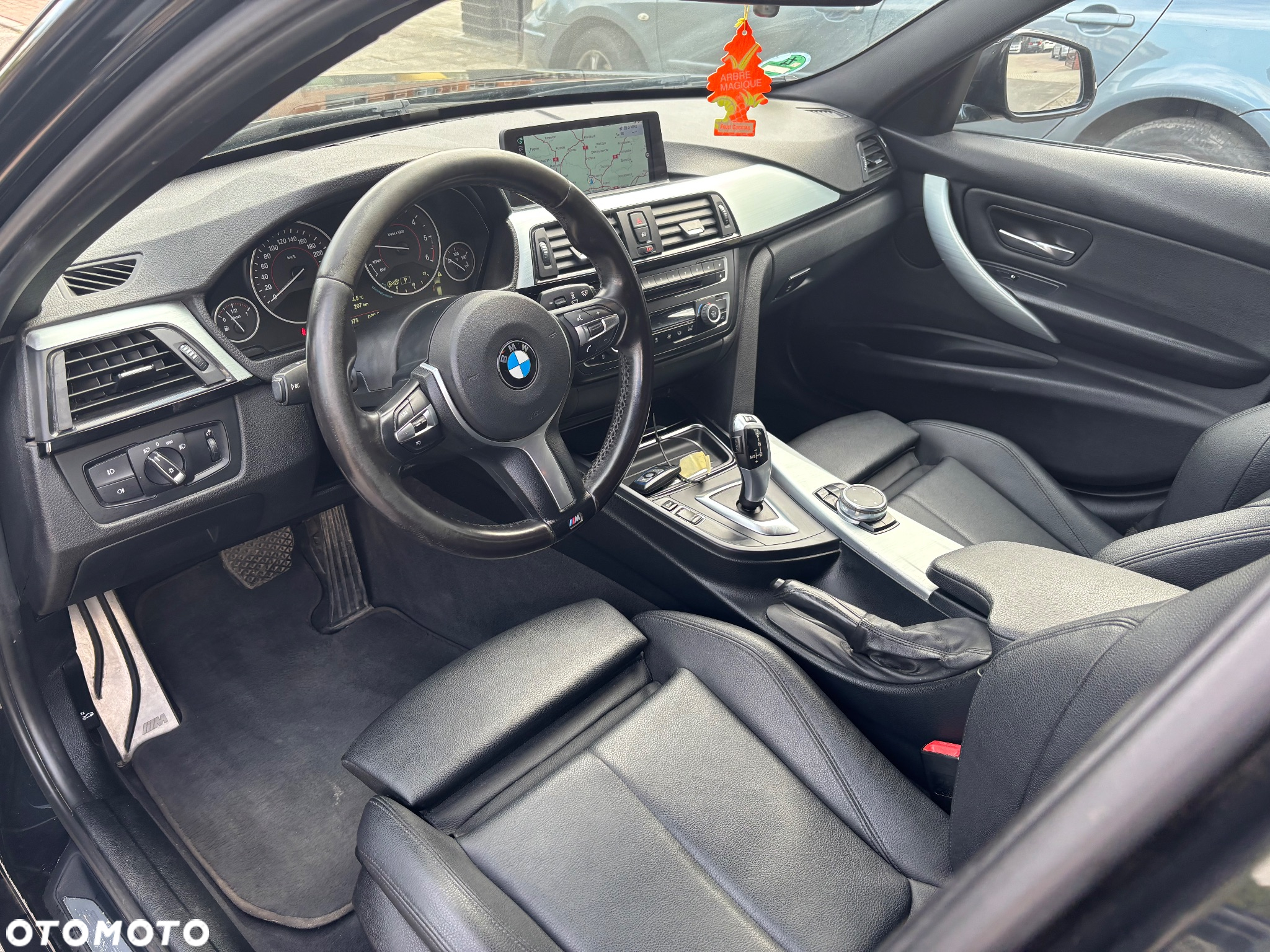 BMW Seria 3 - 16