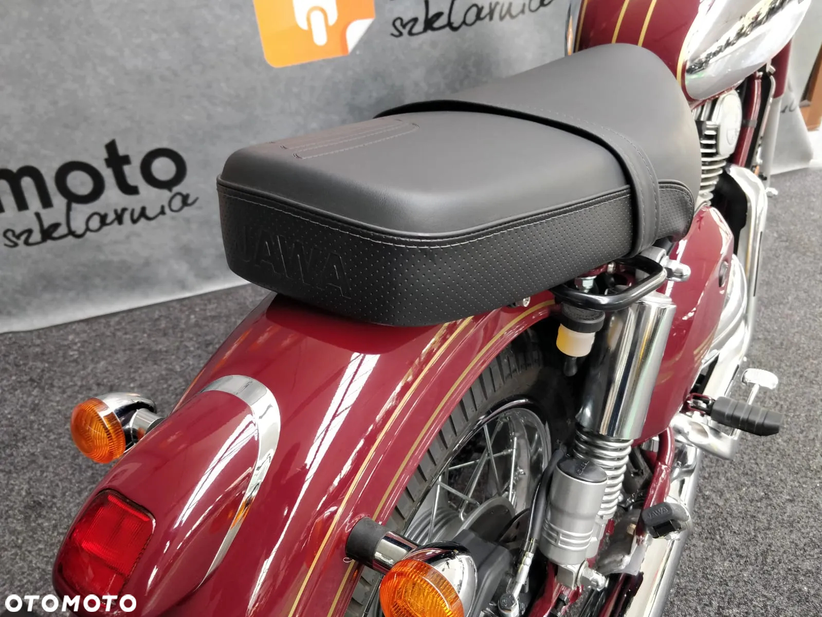 Jawa 300 CL - 19