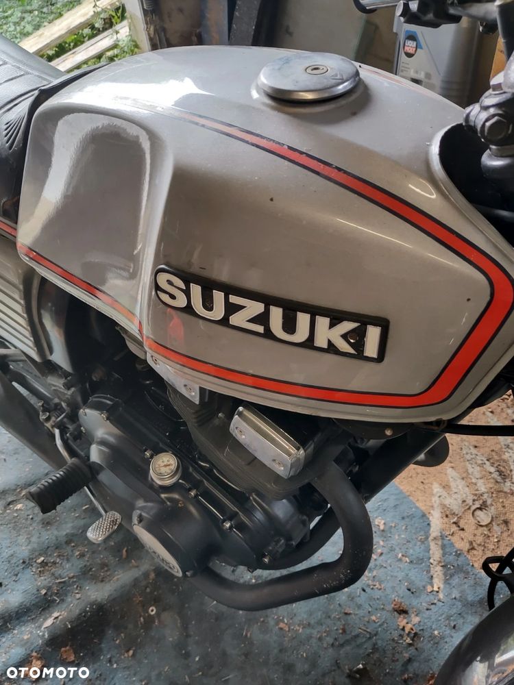Suzuki GSX