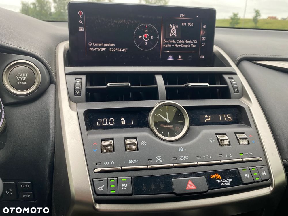 Lexus NX 300 F Sport AWD - 9