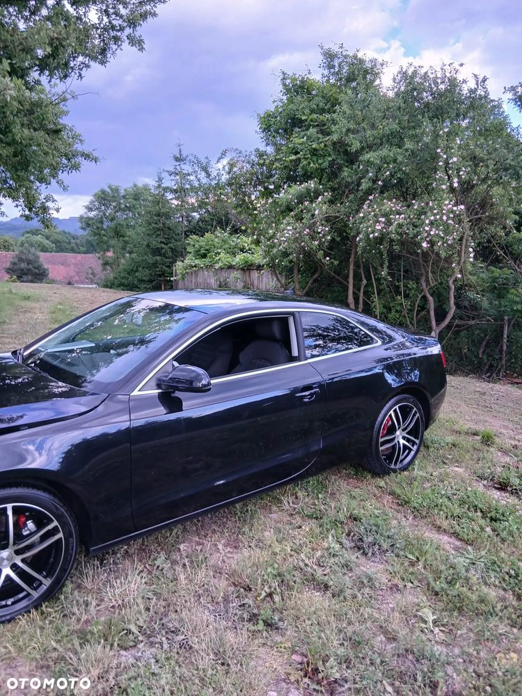 Audi A5 Coupé 2.0 TDI Ultra DPF - 22