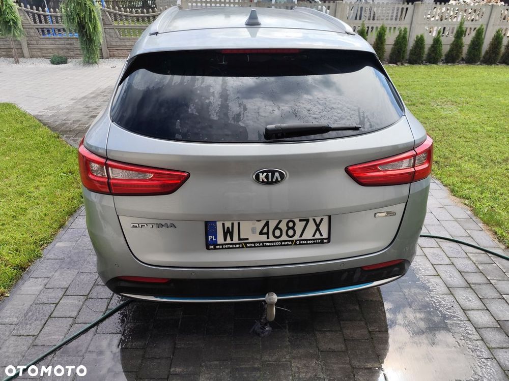 Kia Optima Plug-in Hybrid - 10