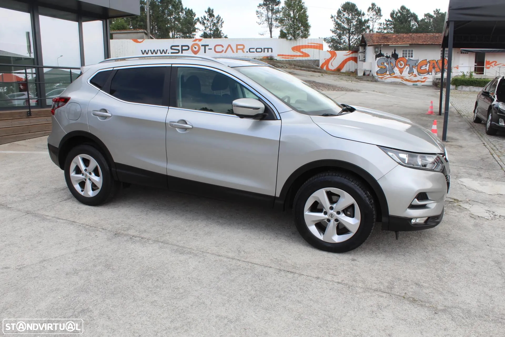 Nissan Qashqai 1.5 dCi N-Connecta - 3