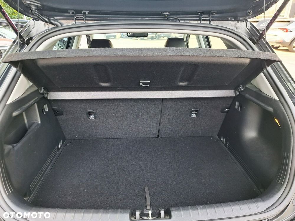Kia Stonic 1.2 L - 23
