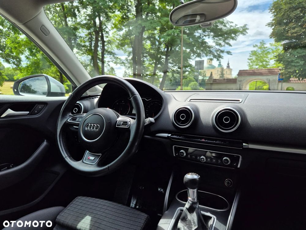 Audi A3 Sportback 2.0 TDI - 5