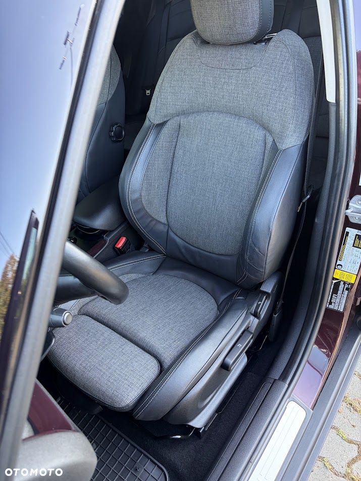 MINI Clubman - 16