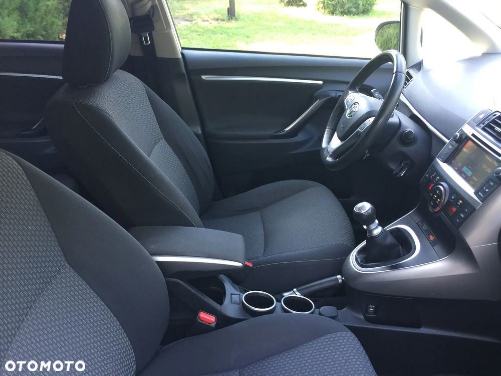 Toyota Verso - 11
