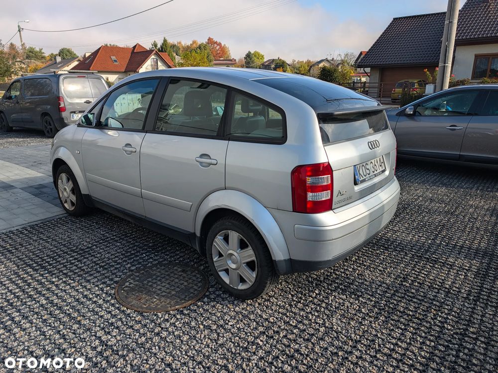 Audi A2 1.4 - 4