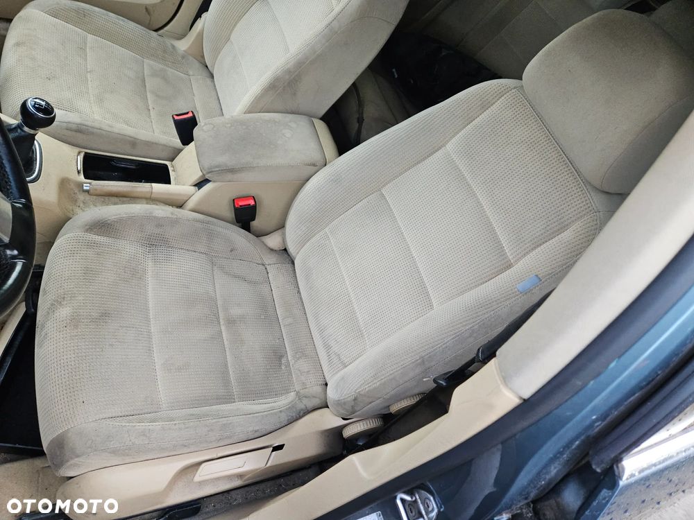 Fotel kierowcy lewy pasażera prawy kanapa VW Golf 5 V kombi 2009r - 3