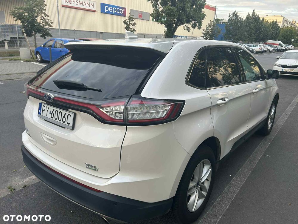 Ford Edge - 12