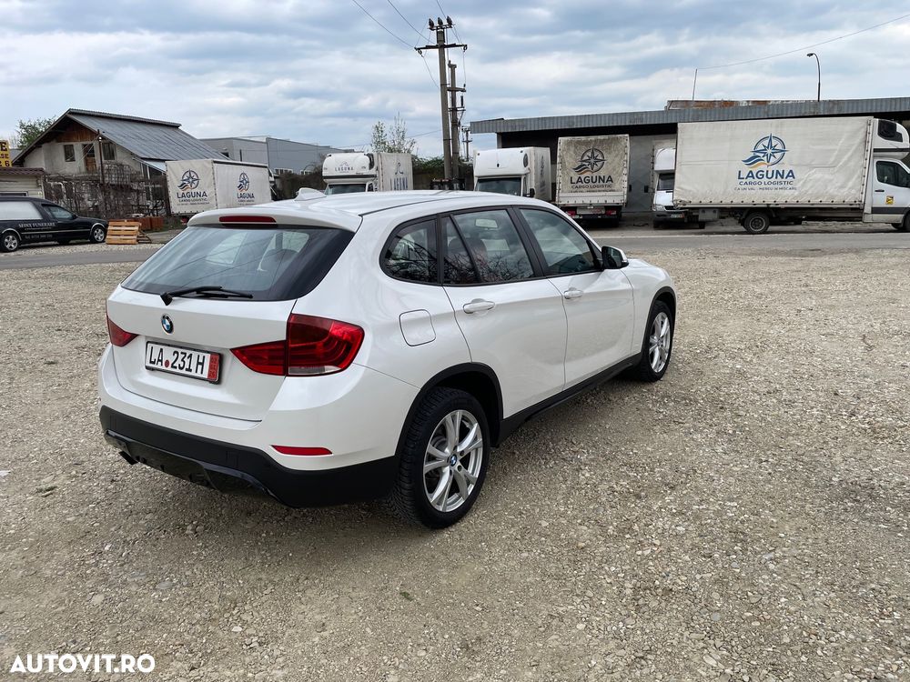 BMW X1 sDrive18d Sport Line - 4