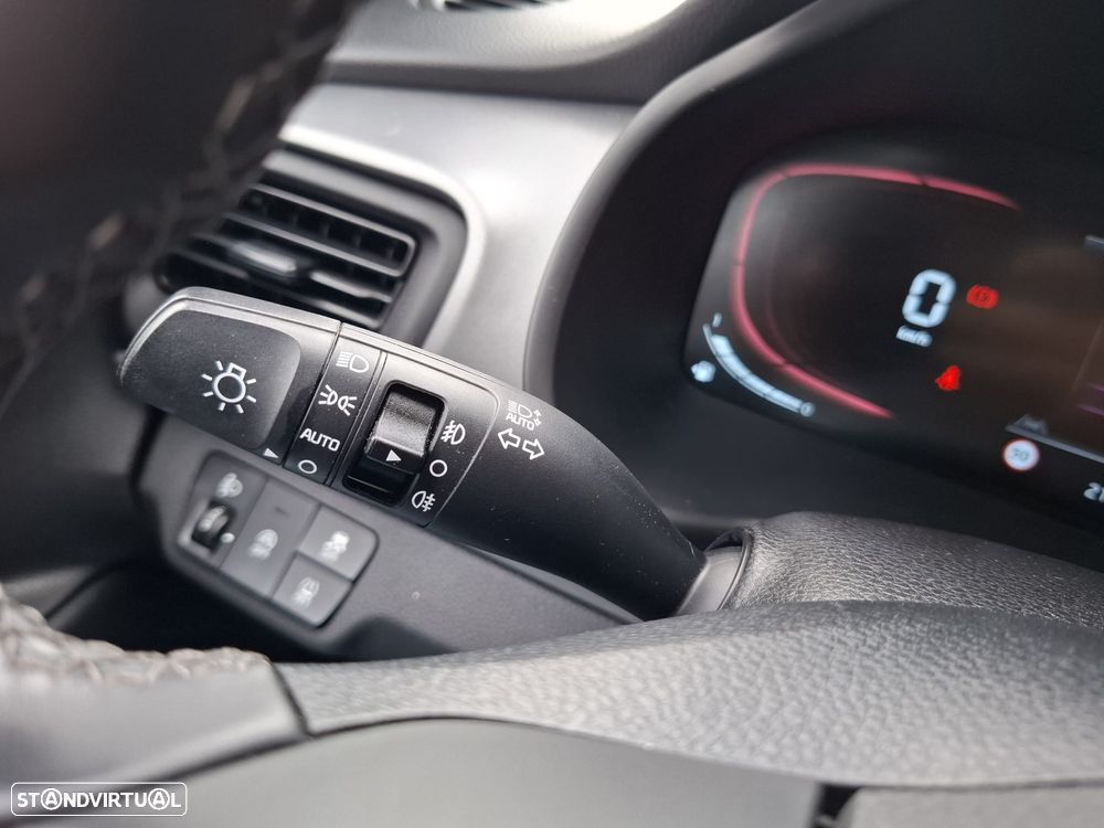 Kia Stonic 1.2 MPi Dynamic - 9