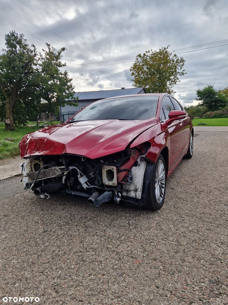 Ford Fusion 2.0 EcoBoost Titanium - 2