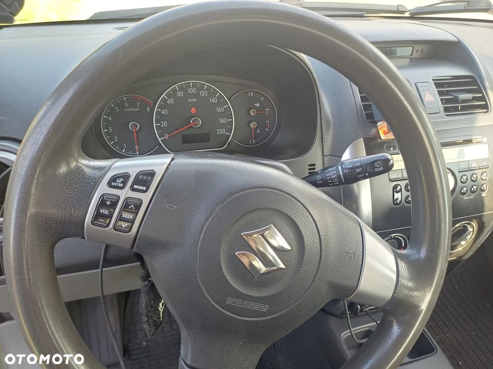 Suzuki SX4 1.6 VVT 4x4 Club - 4
