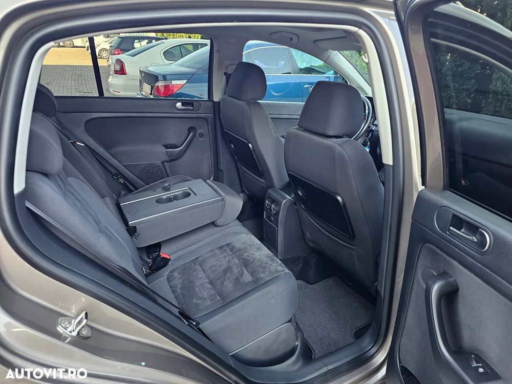 Volkswagen Golf Plus 1.6 TDI DPF DSG Highline - 8