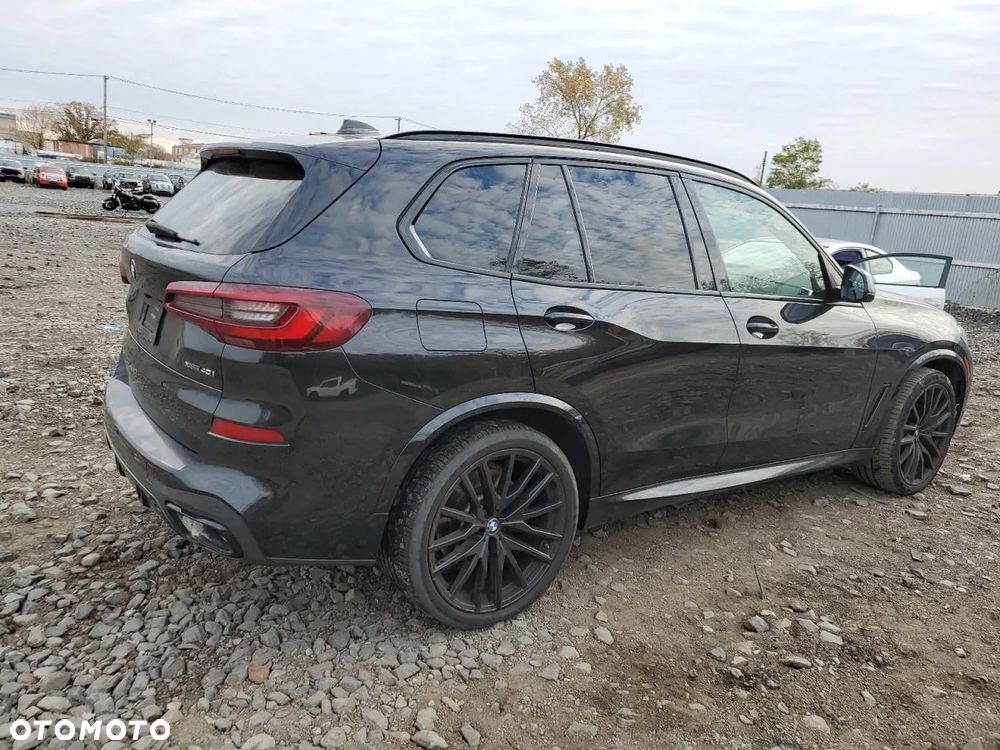 BMW X5 xDrive40i - 4