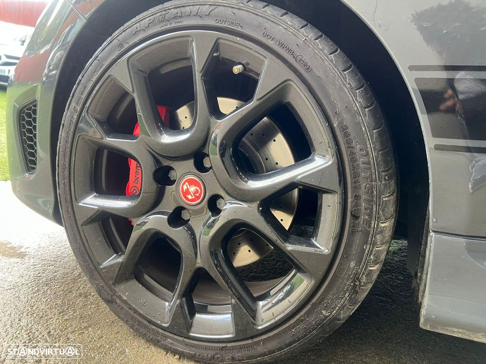 Abarth 595 1.4 T-Jet Competizione - 44