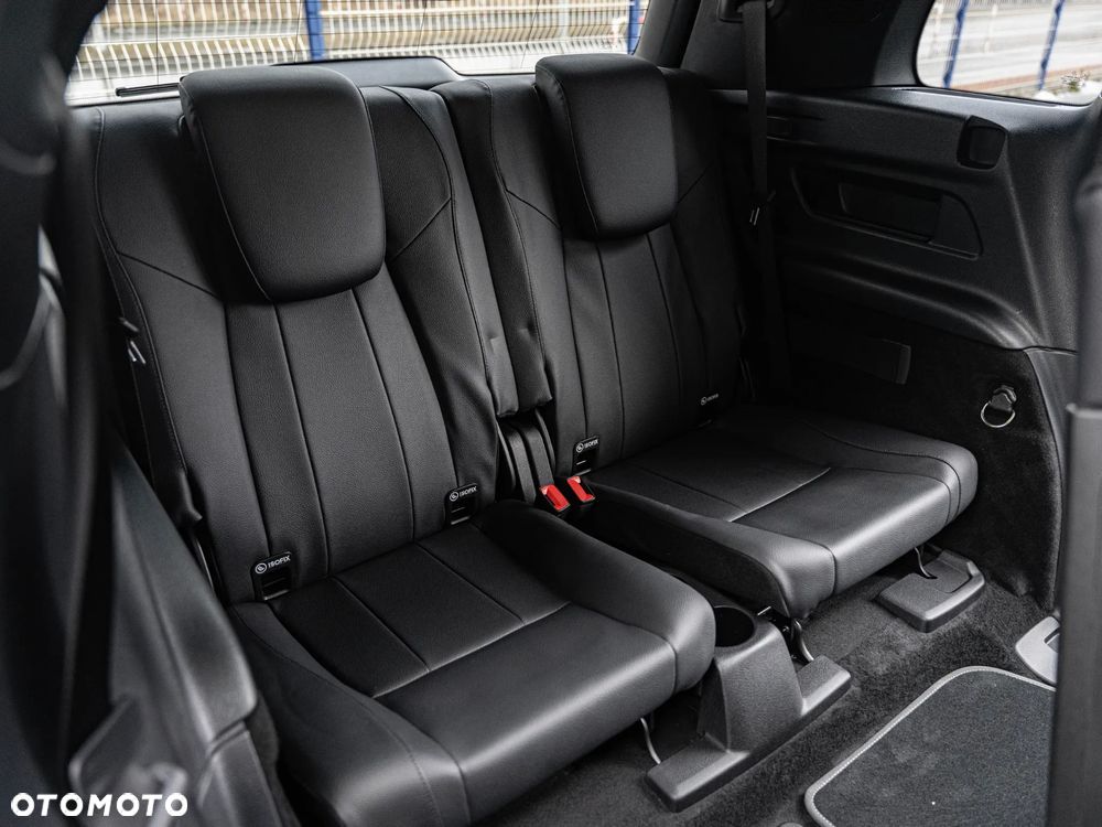 Mercedes-Benz GLB 200 d 8G-DCT Progressive - 26