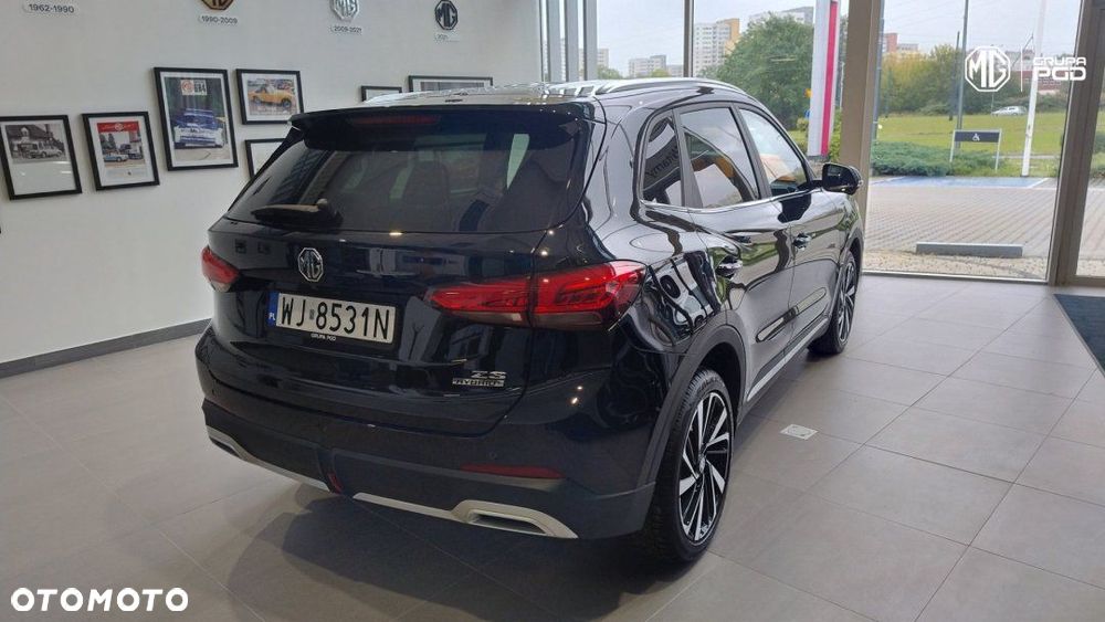 MG ZS - 4
