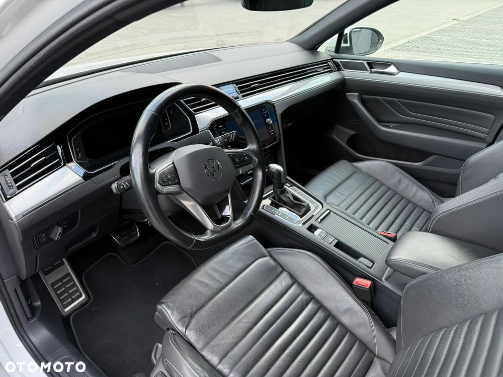 Volkswagen Passat 2.0 TDI SCR DSG Business - 10