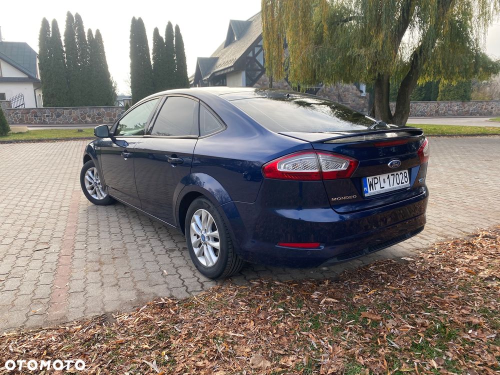 Ford Mondeo - 12