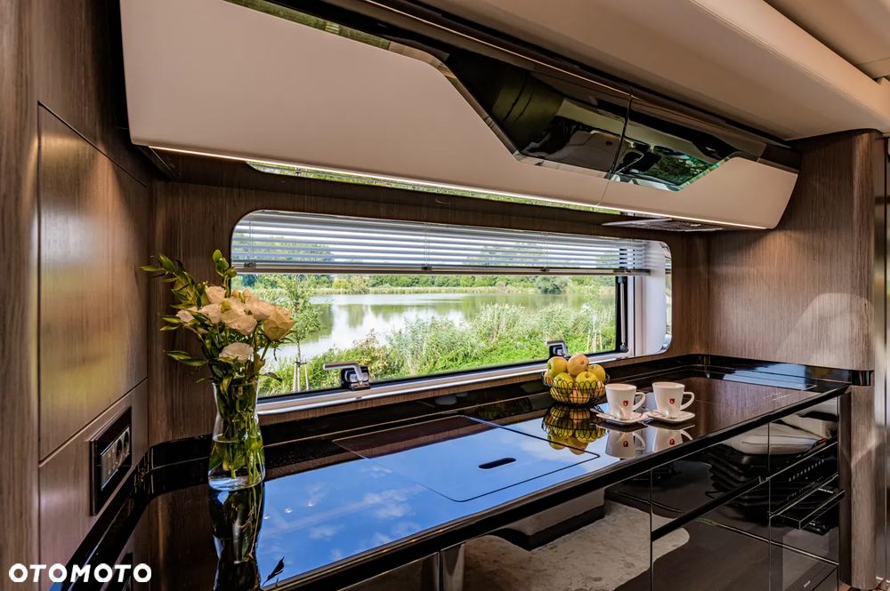 Dembell Land Yacht Prime - 30