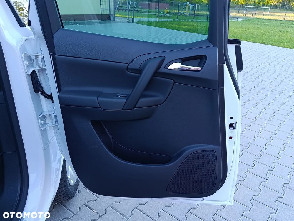 Opel Meriva - 28