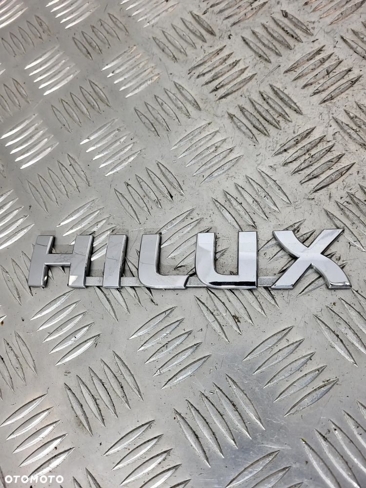 Toyota Hilux VII Emblemat Klapy Bagażnika - 4