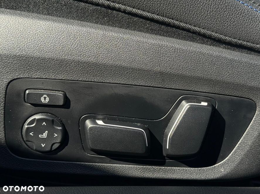 BMW Seria 2 M240i xDrive - 23