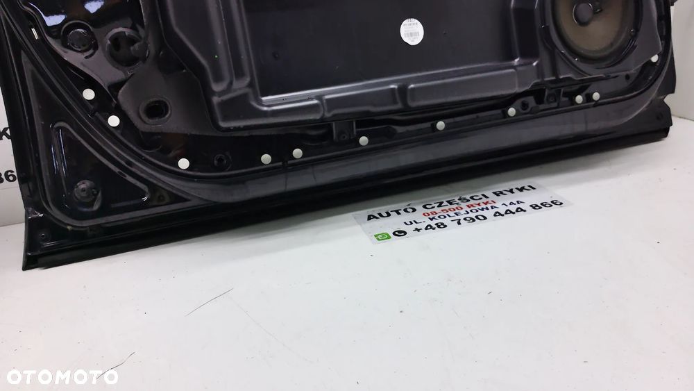 Audi A6 C6 Sedan Drzwi Przód  LZ9W - 12