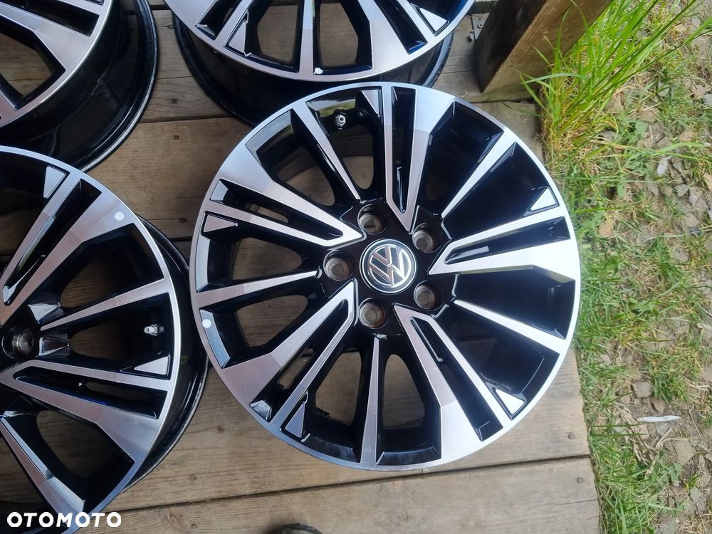 VW T6,MULTIVAN alufelgi 7X17 ET55 5X120,ORYGINAL, super stan - 3