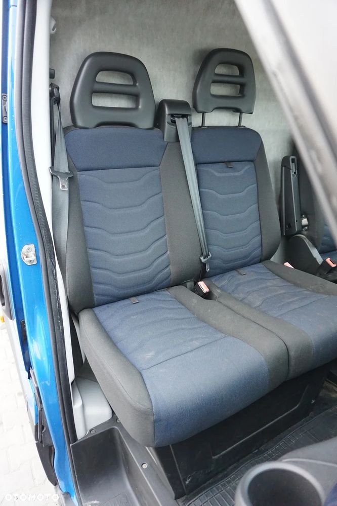 Iveco 35-180 BLIŹNIAK - 11